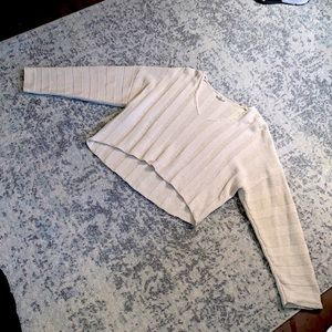 Long sleeve cropped sweater